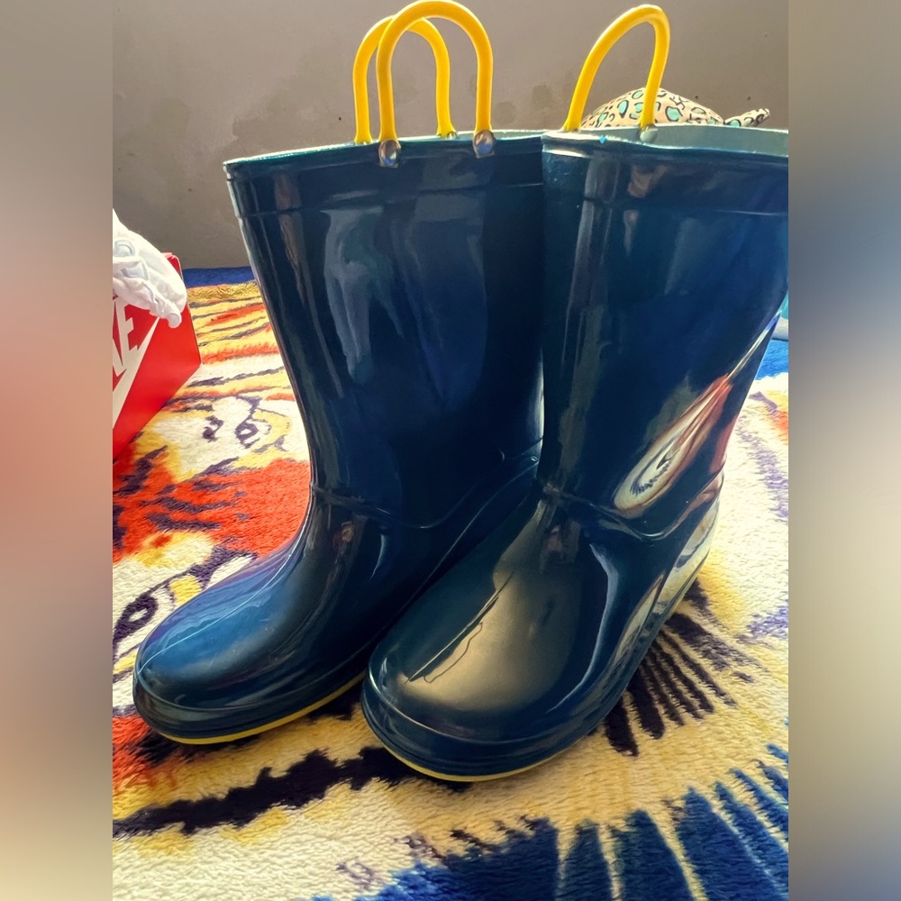 Brand new kids Rain boots